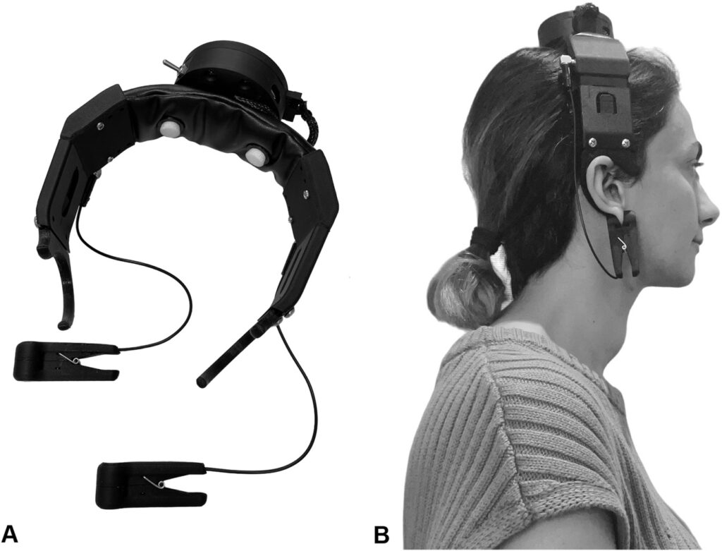 L'apparceccio per l'EEG sviluppato dai ricercatori (Immagine PainWave)