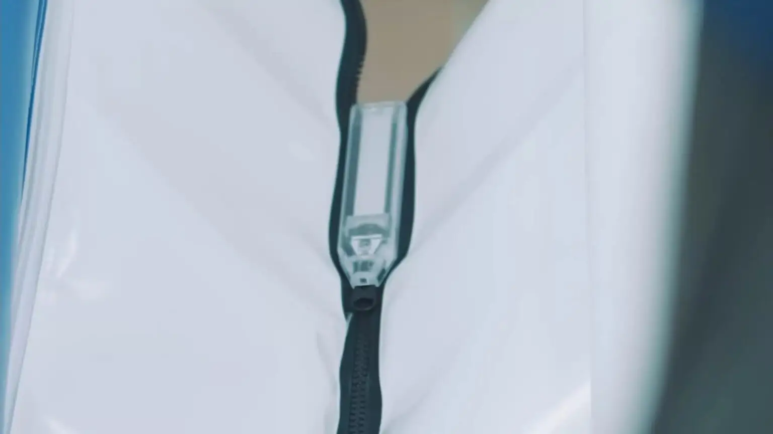 La zip automatica di YKK (Immagine YKK)