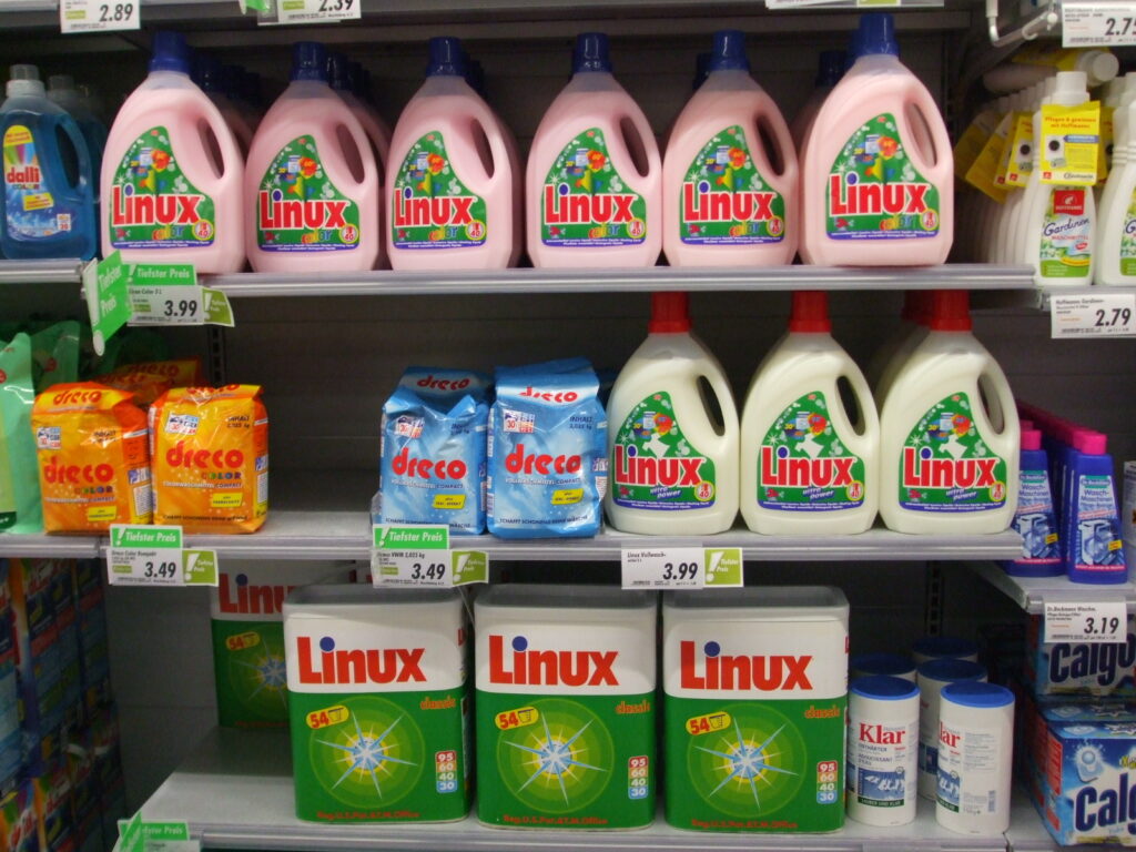 Non solo computer. L'azienda svizzera Rösch fa un detersivo che si chiama Linux. Questo invece non è il più diffuso al mondo (Immagine Wikipedia)